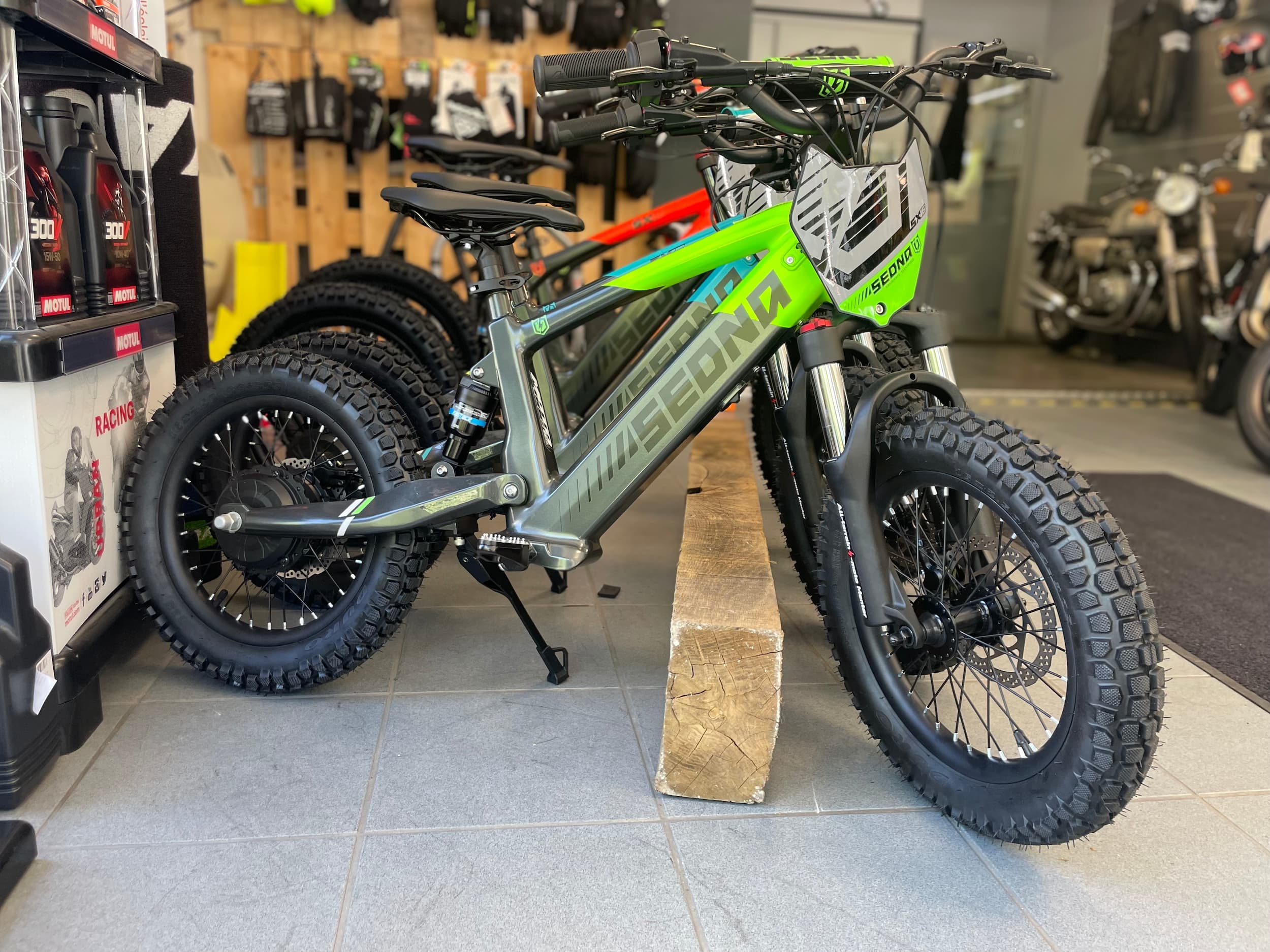 Draisienne électrique sedna sx 16″