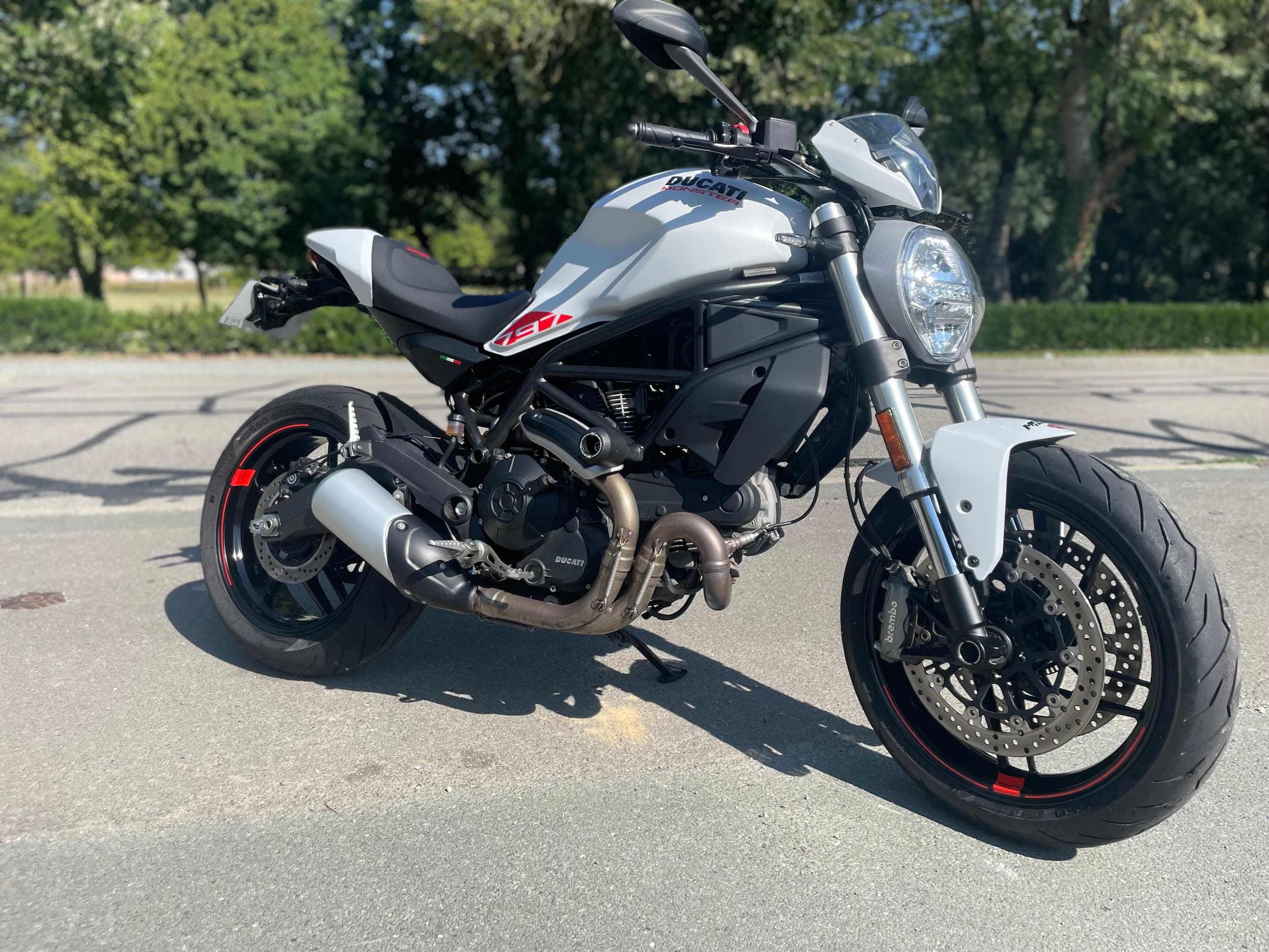 DUCATI MONSTER 797